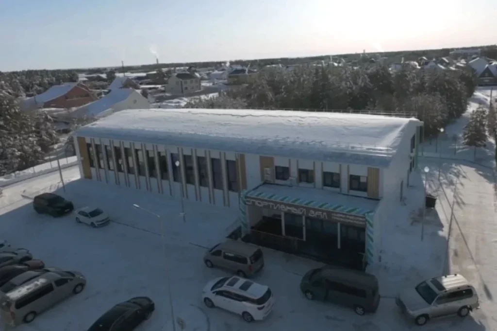 в посёлке Берёзово в ХМАО открылся новый спорткомплекс