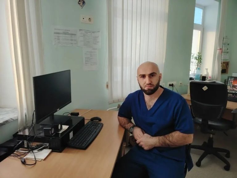 Врач-хирург Усман Алиев Усман успешно завершил командировку в Донецкую Народную Республику.