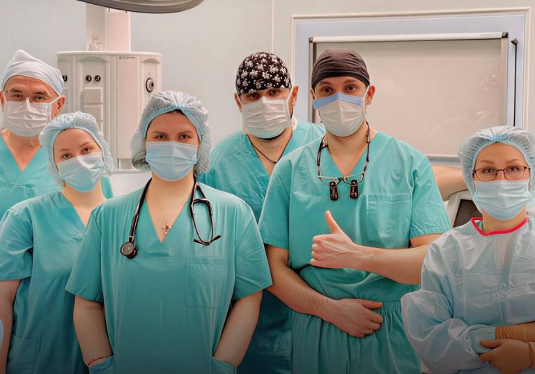 Югорские кардиохирурги освоили передовую технологию.