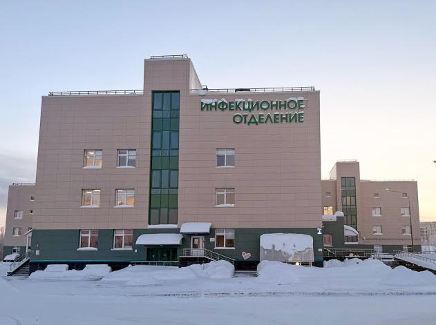 В нижневартовской клинике спасли пациента от тяжелых осложнений гриппа.