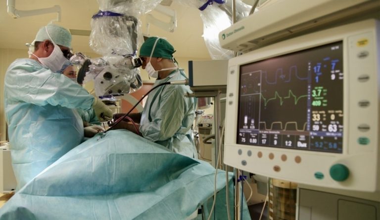 В Тюмени врачи помогли пациентке после травмы позвоночника.