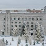 В Нижневартовске женщина напала на 8-летнюю девочку.