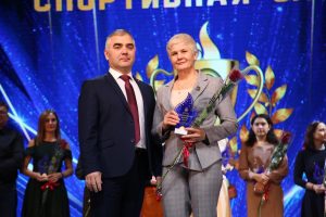В Радужном прошла церемония награждения лучших спортсменов года «Спортивная элита — 2025»