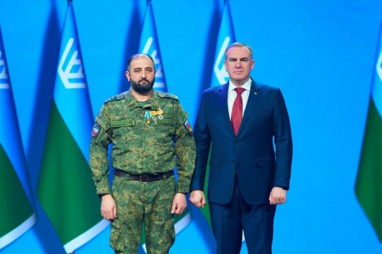 Врач-хирург Чингис Мусаевич Магомедов награжден медалью «За мужество и доблесть».