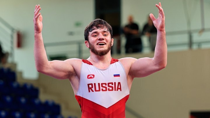 Борец из ХМАО завоевал золотую медаль первенства Европы U-23.