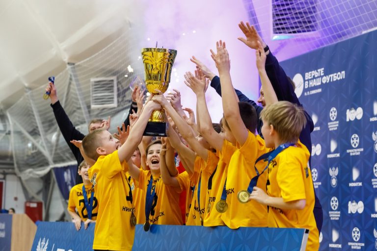 Футзалисты из Нижневартовска выиграли Первенство России.