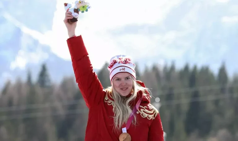 Горнолыжница Варвара Ворончихина завоевала золотую медаль в дисциплине «супергигант» на Паралимпийских играх в Милане.