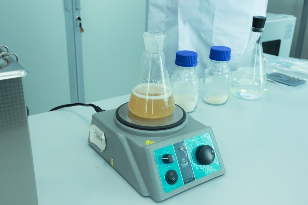 Югорские учёные создали „БиоКожу“ — повязки для ускоренного заживления ран и ожогов