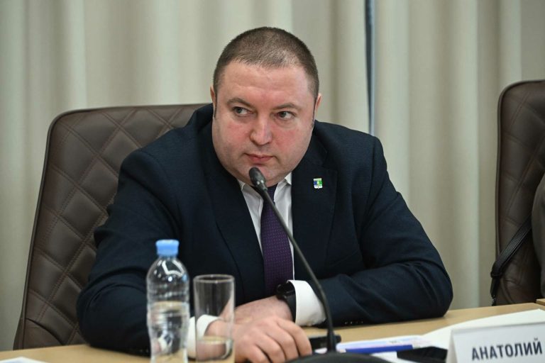 Про Сибирь|Дело экс‑вице‑мэра Когалыма Згонникова направлено в суд: его обвиняют во взятке и хищениях