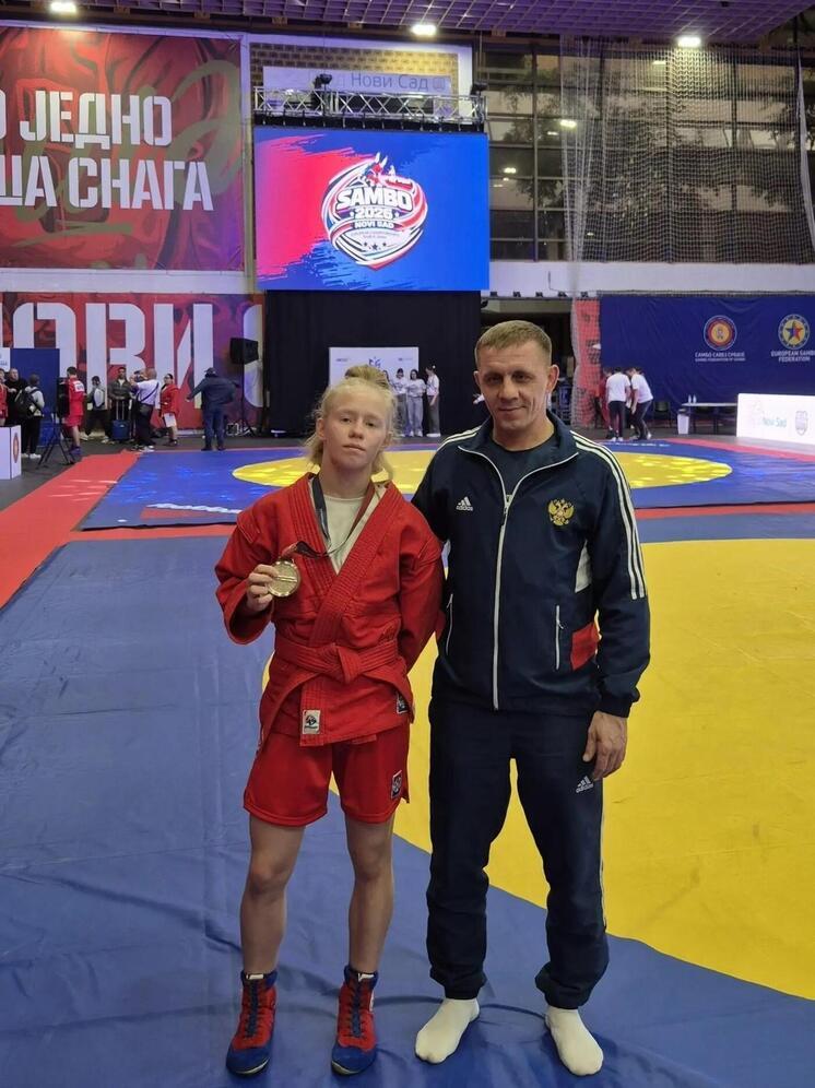 🏆️ Югорская спортсменка завоевала золото на международном первенстве по самбо в Сербии