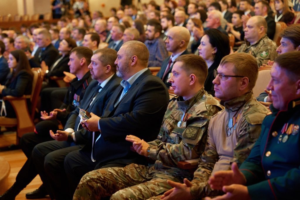 В Ханты‑Мансийске стартовал IX Международный форум «Нефтяная столица»