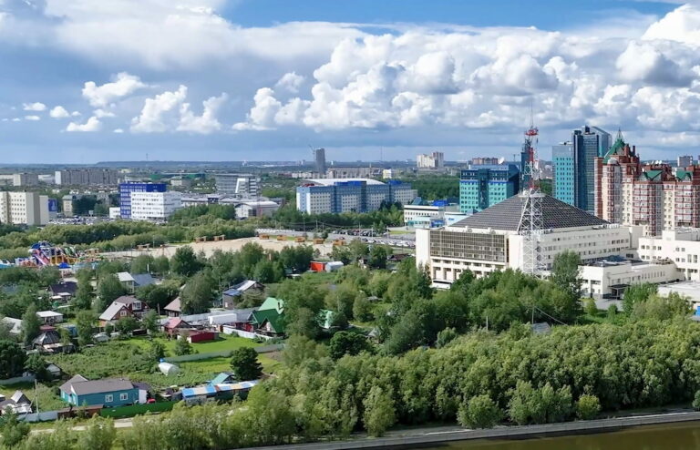 Застройка Ядра Сургута отложена до конца 2026 года Застройка Ядра Сургута отложена до конца 2026 года
