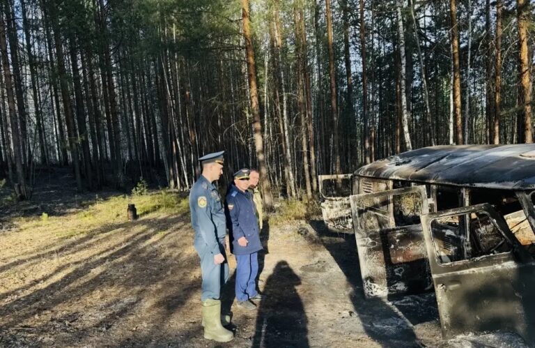 В Кондинском районе возбуждено уголовное дело после гибели трёх мужчин при пожаре