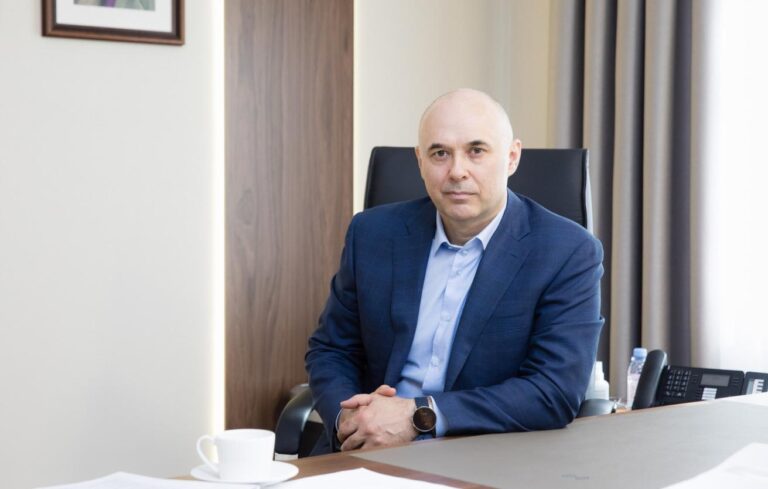 Прокурор запросил 6 лет колонии экс-мэру Филатову