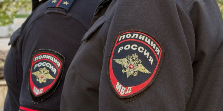 Полиция и прокуратура разбираются в инциденте с нападением на школьниц в Сургуте