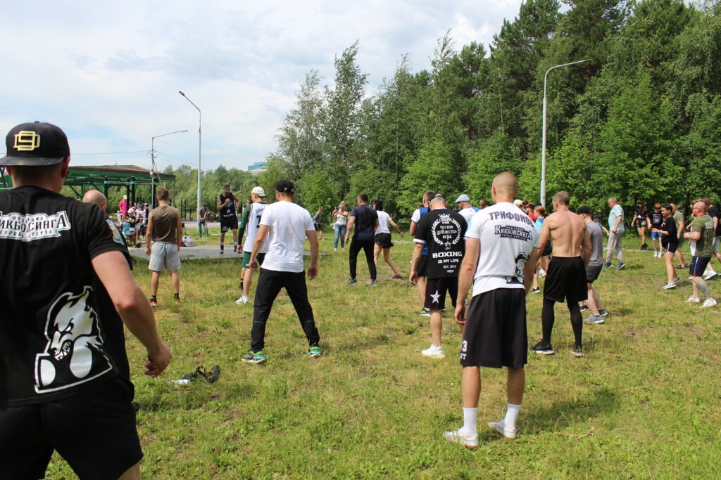 В Сургуте прошёл забег с мастером спорта Александром Липовым