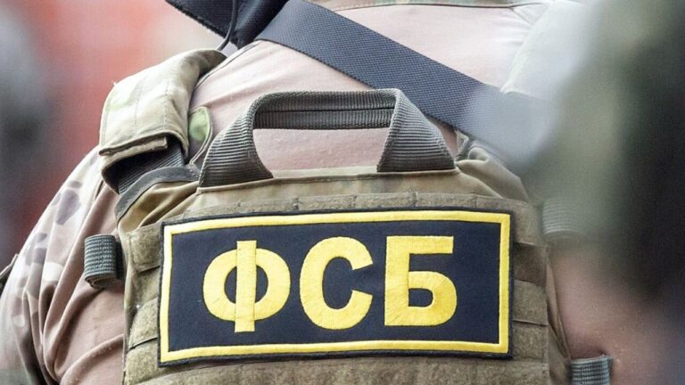 Теракт в Нягани предотвращён: ФСБ задержала диверсанта с самодельным взрывным устройством Теракт в Нягани предотвращён: ФСБ задержала диверсанта с самодельным взрывным устройством