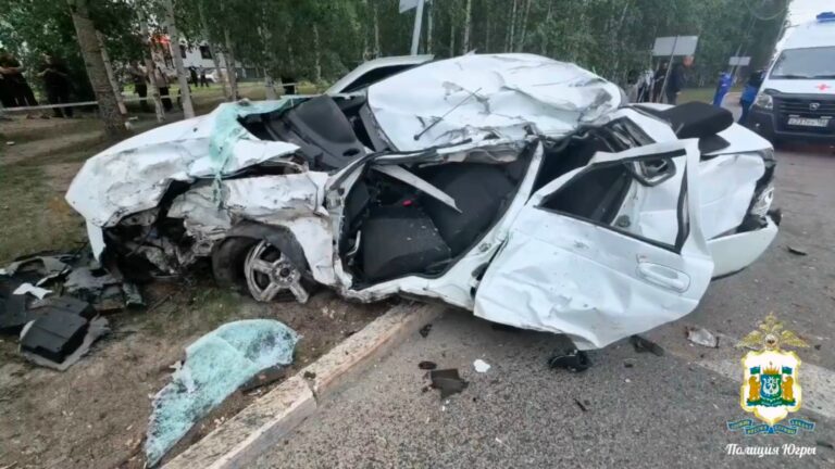 Трагедия на улице Профсоюзов в Сургуте: ДТП с двумя погибшими
