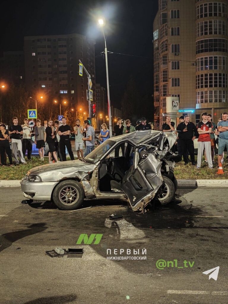 Страшная авария в Нижневартовске - погиб молодой человек