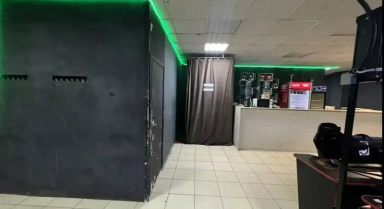 Молельная комната в компьютерном клубе — в Сургутском районе суд оштрафовал организатора за нарушение закона