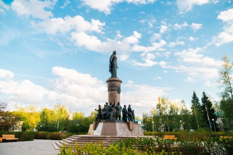 Ханты‑Мансийск — в топ‑10 по качеству жизни! Город, где каждый показатель — про заботу о людях! Ханты‑Мансийск — в топ‑10 по качеству жизни! Город, где каждый показатель — про заботу о людях!