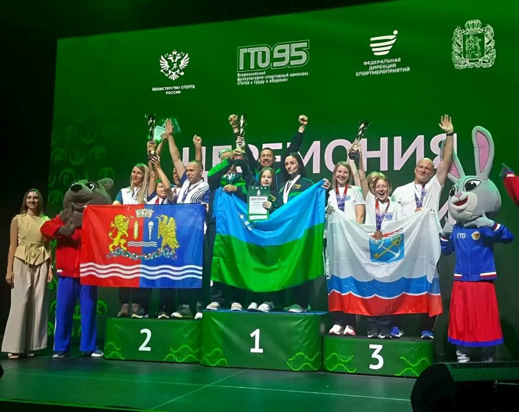 Три поколения - одна победа! Семья Ермаковых из Лангепаса взяла золото на фестивале ГТО! Три поколения - одна победа! Семья Ермаковых из Лангепаса взяла золото на фестивале ГТО!