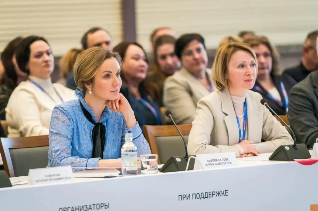 Югра в тройке первых - губернатор Руслан Кухарук анонсировал открытие отделения Фонда защиты детей Югра в тройке первых - губернатор Руслан Кухарук анонсировал открытие отделения Фонда защиты детей