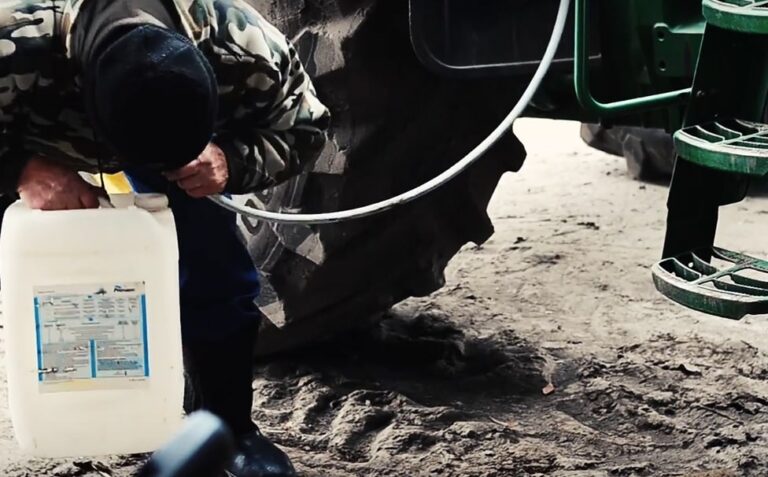 В Нефтеюганском районе осудили тюменца за кражу дизельного топлива В Нефтеюганском районе осудили тюменца за кражу дизельного топлива