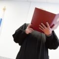 В Сургуте медики спасли годовалого малыша после контакта со стиральным порошком