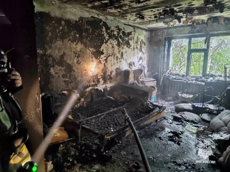 В Нижневартовске при пожаре спасли 6 детей — пострадавших нет: подробности ЧП В Нижневартовске при пожаре спасли 6 детей — пострадавших нет: подробности ЧП