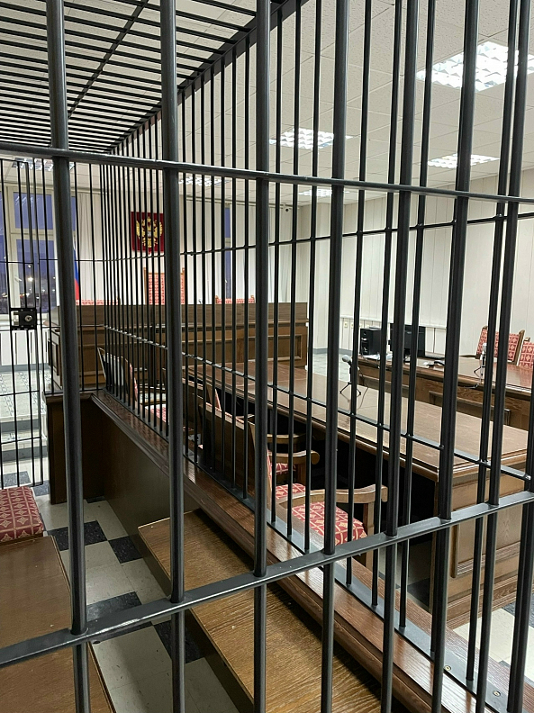 Гибель подростка в Лянторе директора и инженера будут судить за халатность
