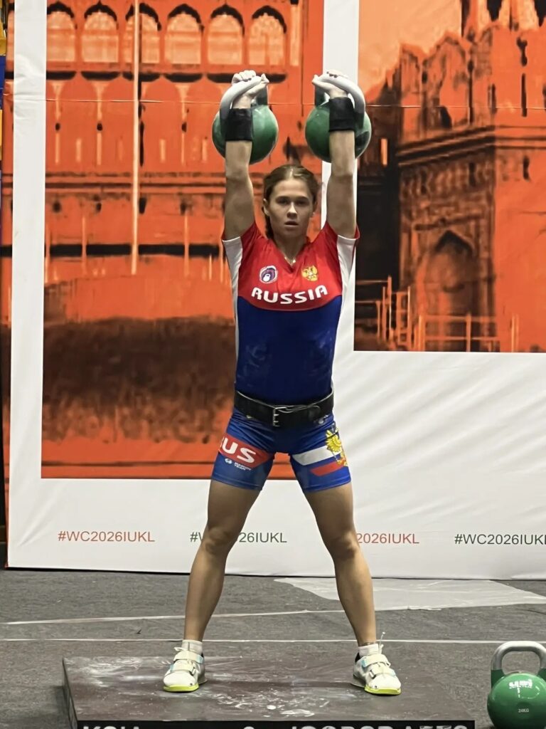 Югорские спортсмены — на пьедестале Чемпионата и Первенства мира по гиревому спорту